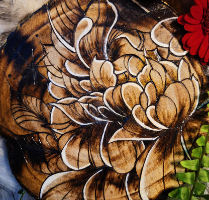 Pyrogravure sur bois "La Pivoine"